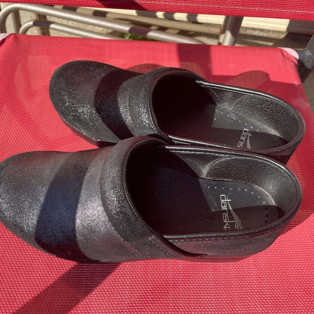 Dansko clogs - Picture 4 of 8